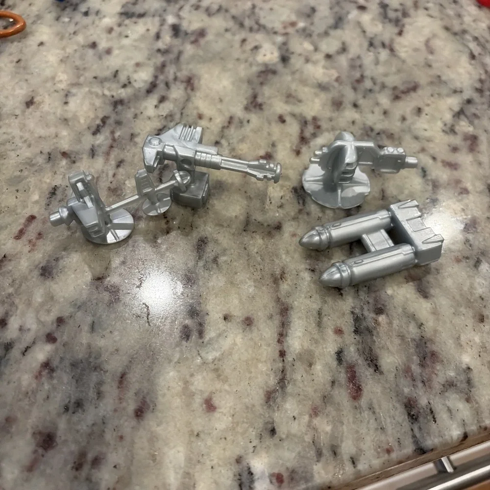 Vintage 1986 Hasbro Transformers G1 Trypticon Scanner Accessories Lot of 4